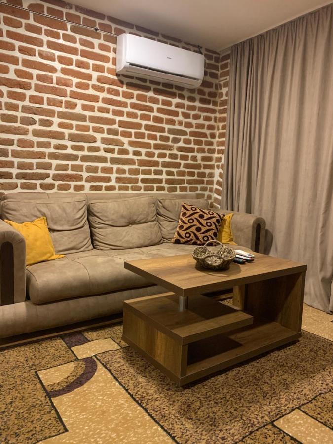 Ferienwohnung 12 Maksim Gorki Street Tbilisi Exterior foto